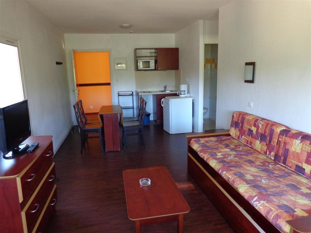 Ferienwohnung Le Domaine Des Oliviers Saint-Cyr-sur-Mer Zimmer foto