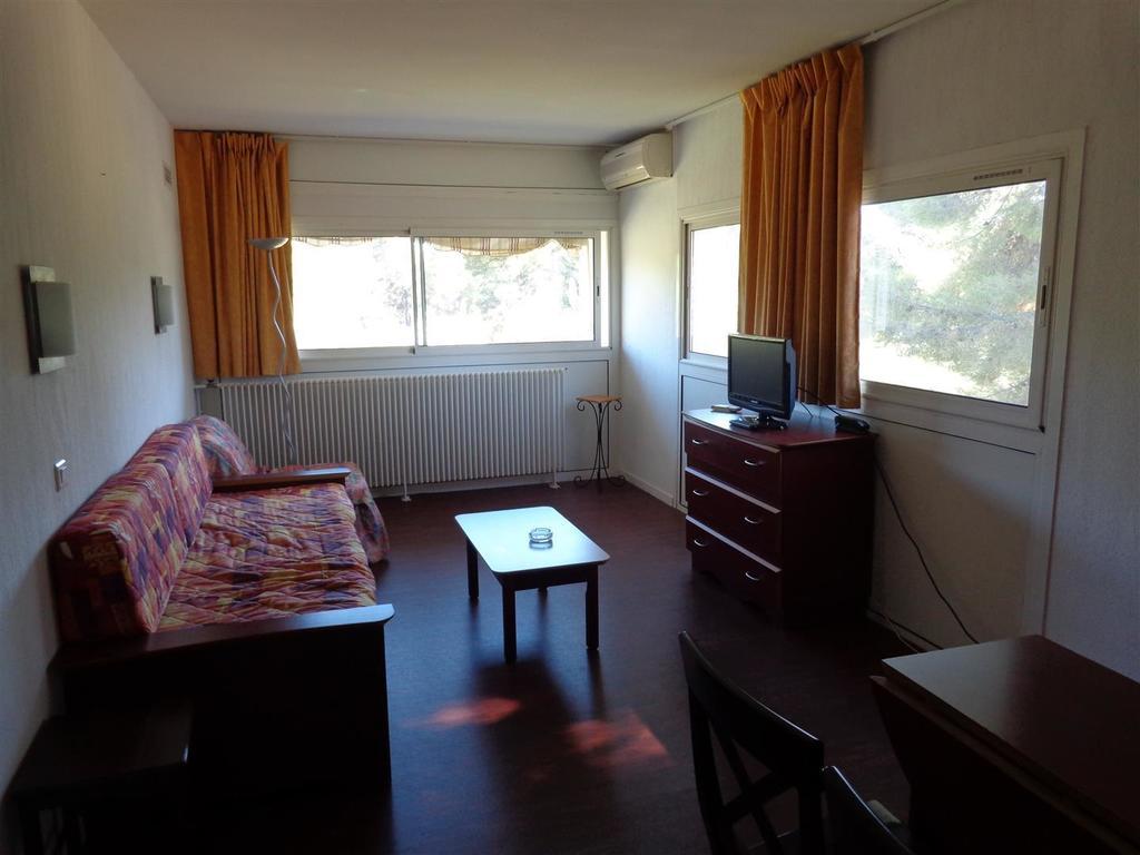 Ferienwohnung Le Domaine Des Oliviers Saint-Cyr-sur-Mer Zimmer foto