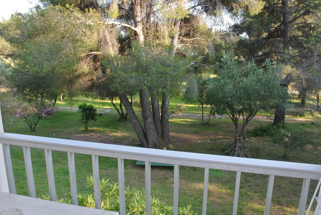 Ferienwohnung Le Domaine Des Oliviers Saint-Cyr-sur-Mer Zimmer foto
