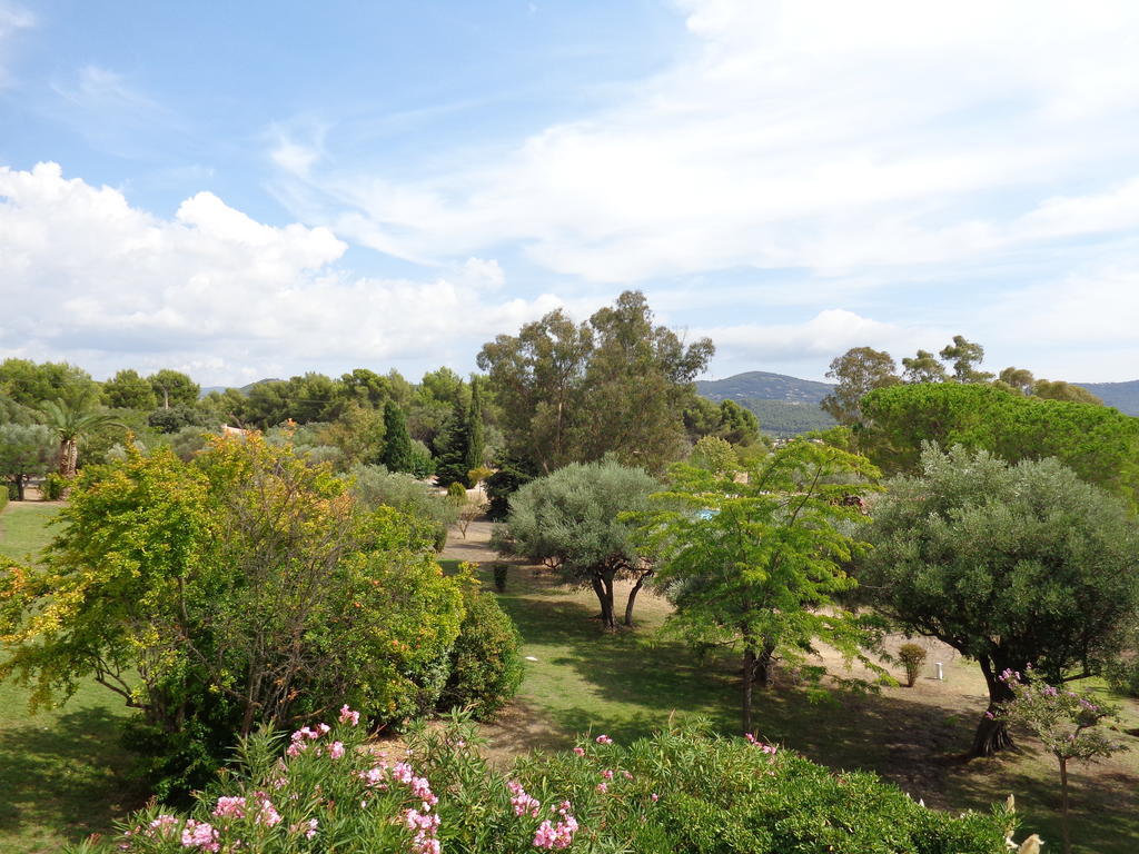 Ferienwohnung Le Domaine Des Oliviers Saint-Cyr-sur-Mer Exterior foto